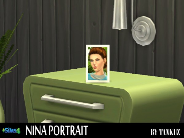  Tankuz: Nina Portrait
