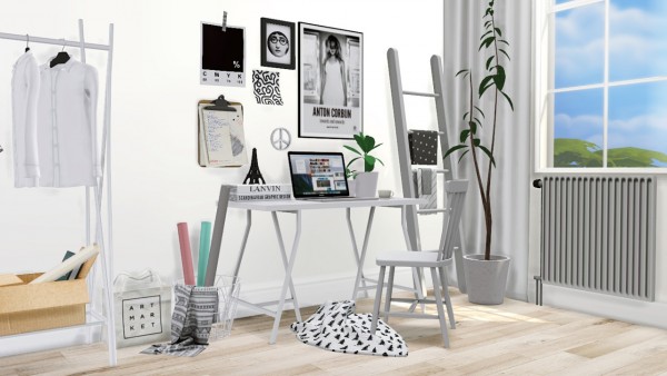  MXIMS: IKEA Lerberg Mini Desk