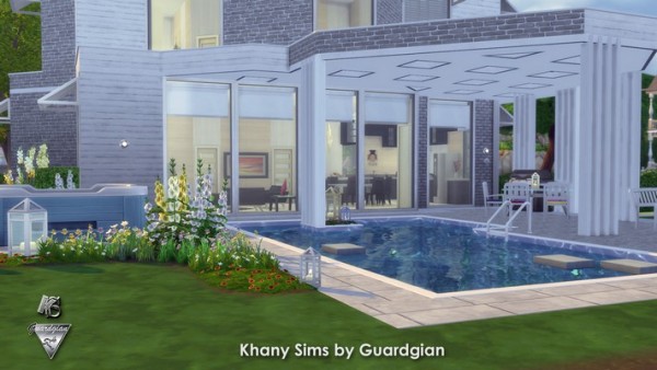 Khany Sims: Zoom house