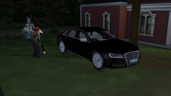  Lory Sims: Audi A8