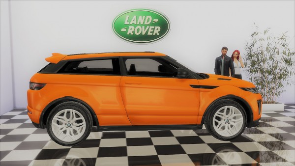  Lory Sims: Land Rover Range Rover Evoque