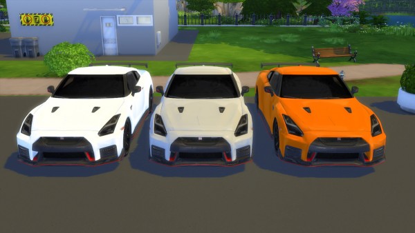  Lory Sims: Nissan GT R NISMO
