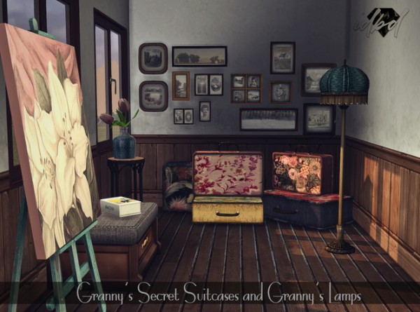  Sims 4 Designs: Grannys Secret Suitcases and Cashcrafts Grannys Lamps.