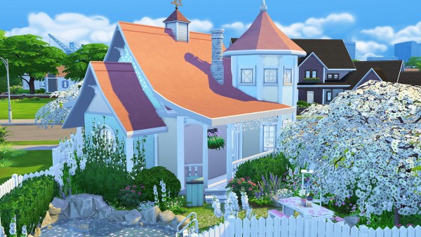  Aveline Sims: Quirky Tiny Pastel House
