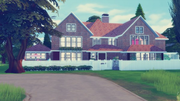  Simming With Mary: Family Home