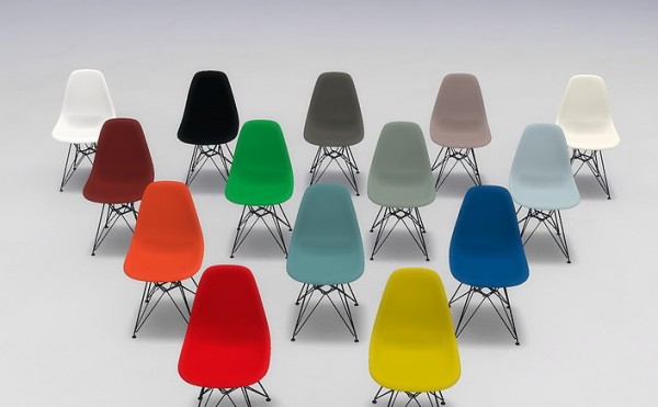 Meinkatz Creations: Eames plastic side chair collection