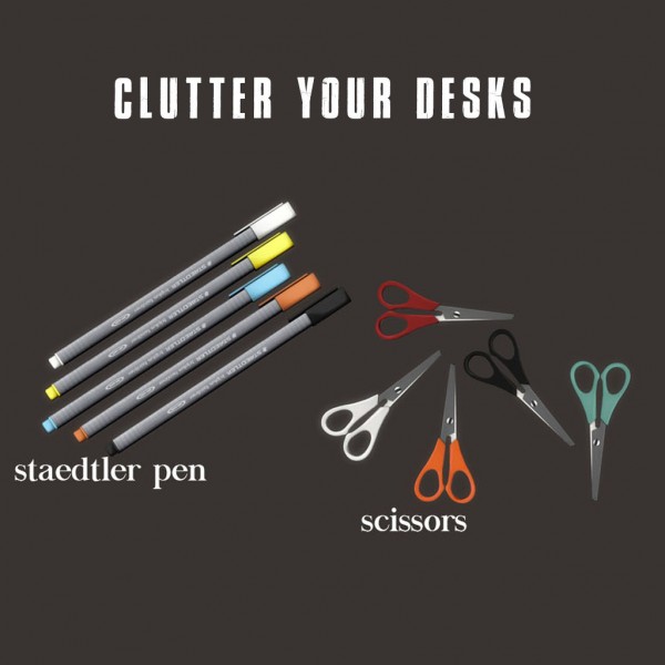  Leo 4 Sims: Desk clutter 2