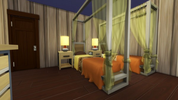  Simming With Mary: Green Getaway