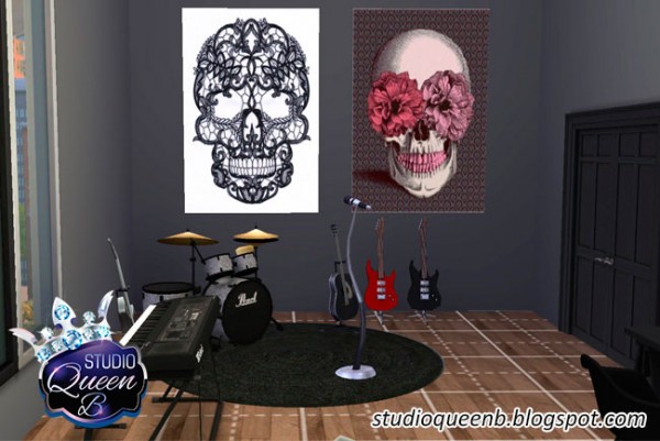  Studio Queen B: Skull Frame