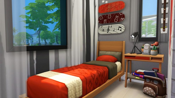  Aveline Sims: Perfect Tiny Family Home