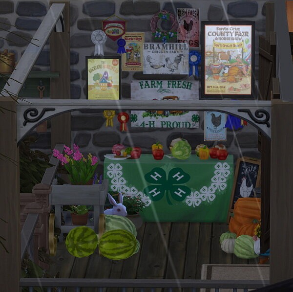4 H Display Table by lowflyer from Mod The Sims